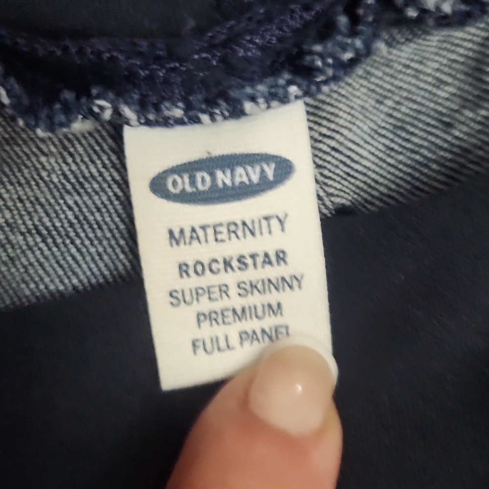 Old Navy - Picture 3 of 6